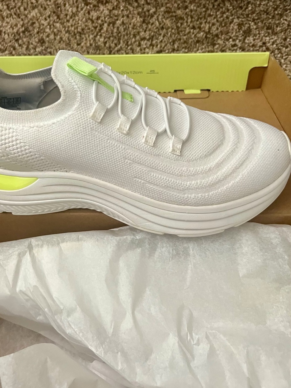 Keds - Women’s BlissMove Slip On in White - size 9 - NEW - Picture 3 of 4